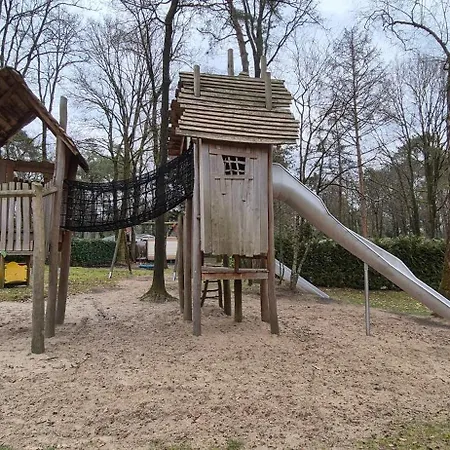 Chalet Het Veluwse Boshuisje Knus Met Omheinde Tuin Op De Veluwe Hoenderloo