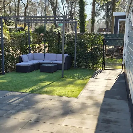 Chalet Het Veluwse Boshuisje Knus Met Omheinde Tuin Op De Veluwe *