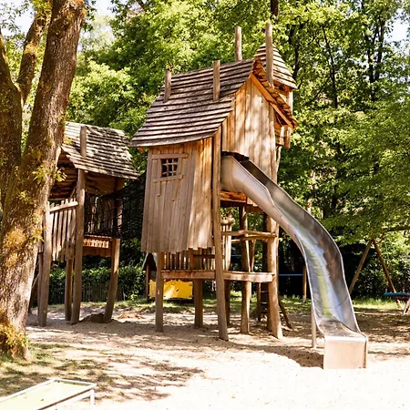 Het Veluwse Boshuisje Knus Met Omheinde Tuin Op De Veluwe