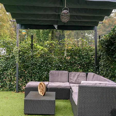 Chalet Het Veluwse Boshuisje Hond Welkom In *