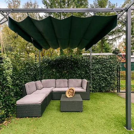 Het Veluwse Boshuisje Hond Welkom In Hoenderloo